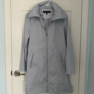 Cole Haan packable hooded rain jacket. Size S.